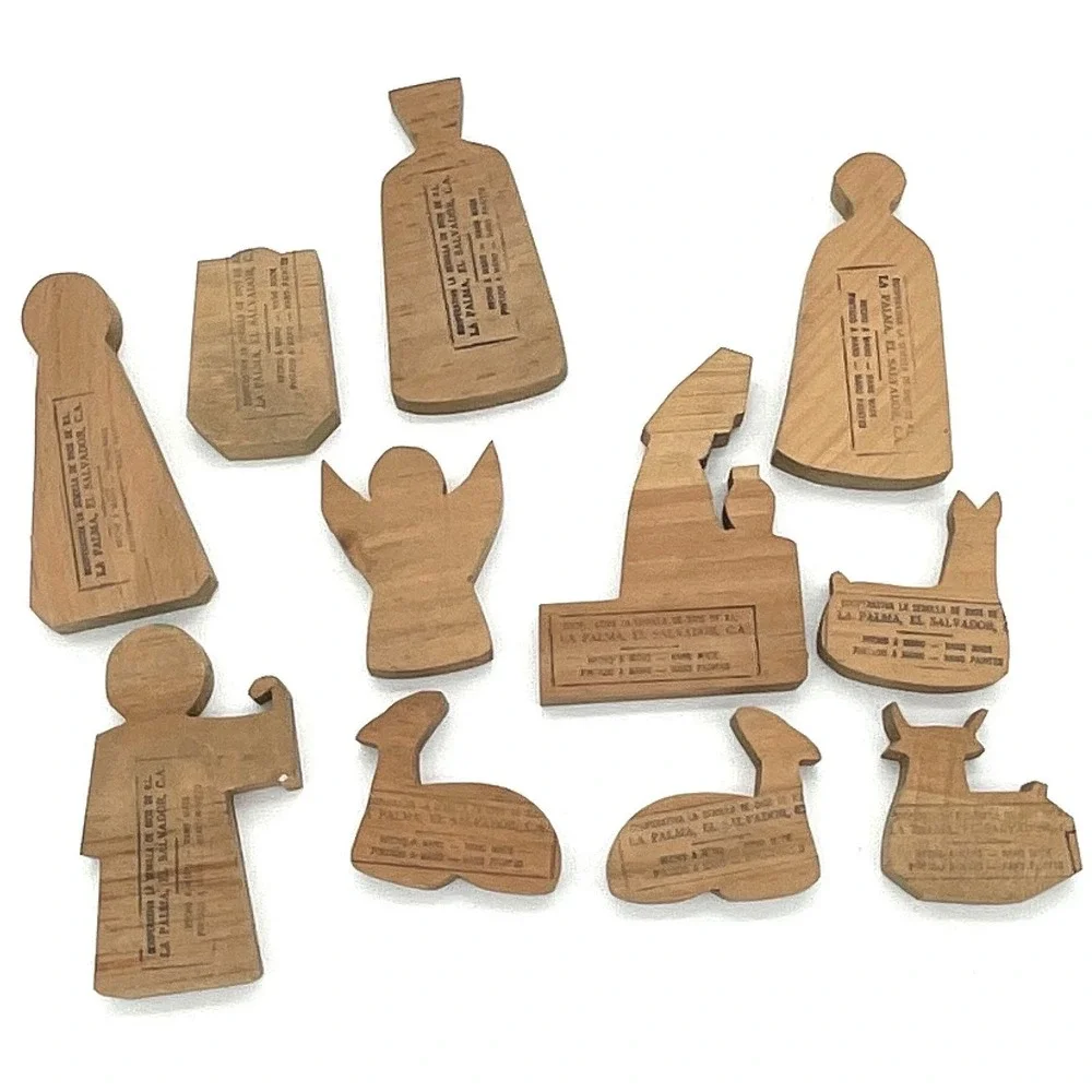 VTG Handmade Wooden Nativity Scene 11 Piece El Salvador Collectible Toy/Figurine